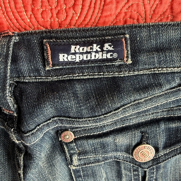 Rock & Republic Dark Blue Wonen's Flare Jeans. Size 29. Like New - Picture 3 of 10